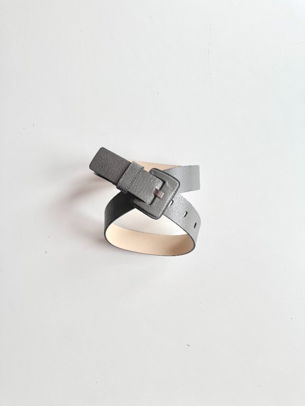 BANANA REPUBLIC Grey Italian Leather Tonal Buckle Belt, Size S
